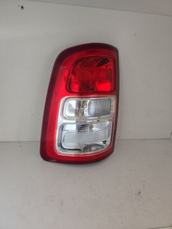 RAM 2500 LEFT SIDE TAILLIGHT  OEM