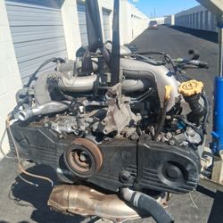 2.5L No Turbo Engine Off A 2010 Subaru Forester  118, Miles