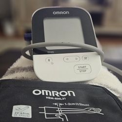 OMRON Digital Blood Pressure Machine
