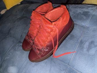Balenciaga Arena