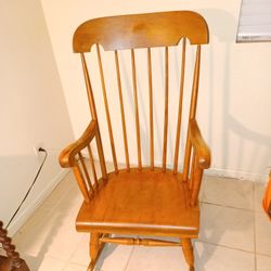Beautiful Rocking Chair All Wood