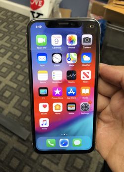 iPhone X 64GB Factory Unlocked