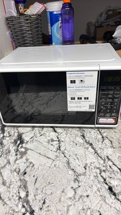 700 watt countertop microwave