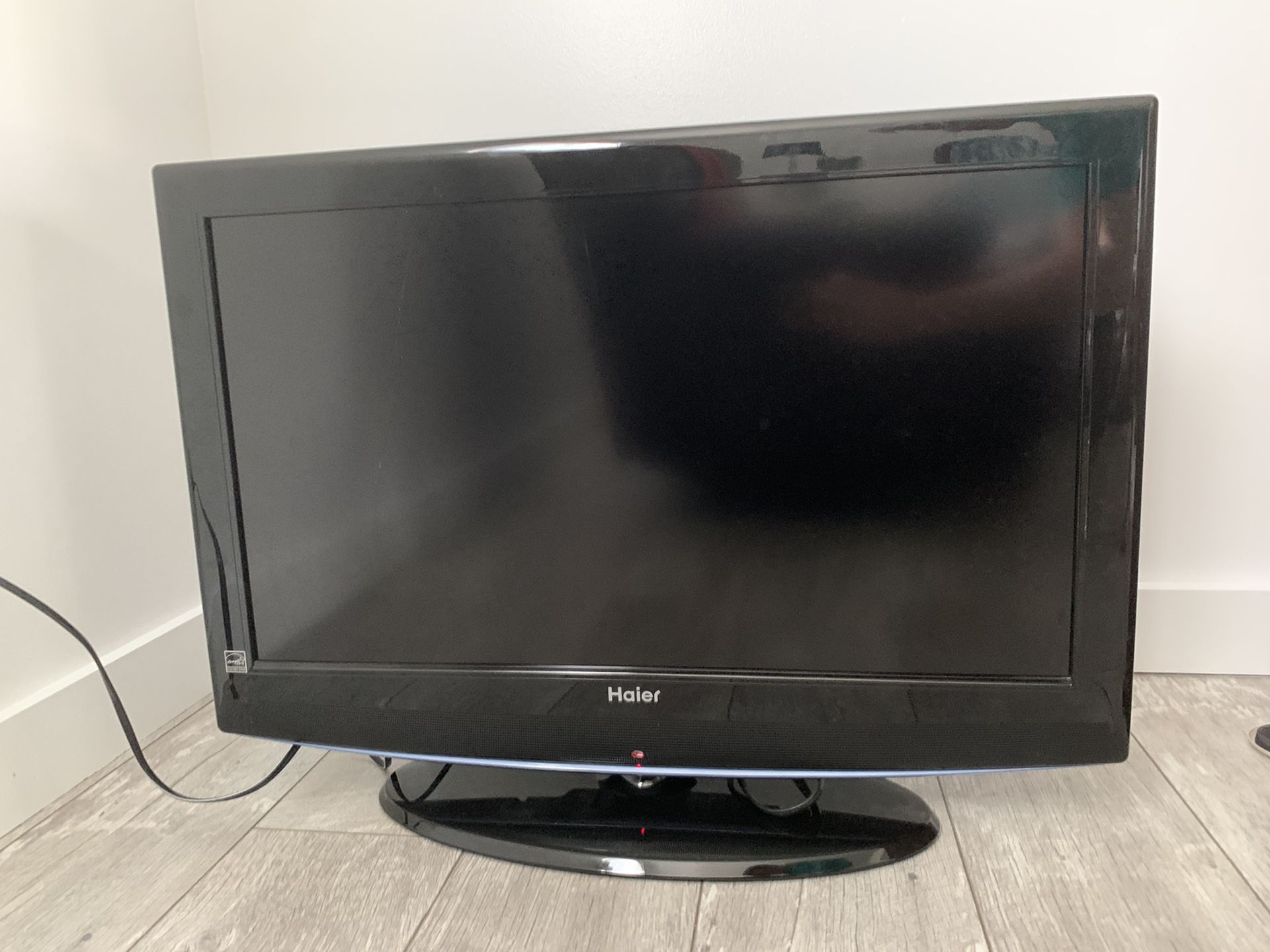 Haier 32 inch tv