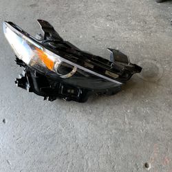 2019-2020 Mazda 3 Right Full Led Headlight