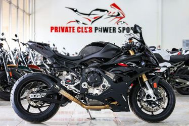 2024 BMW S1000 RR
