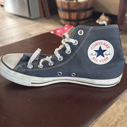 Blue high top All-Star Converse Chuck Taylor