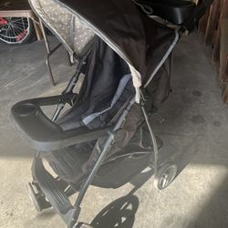 Stroller 