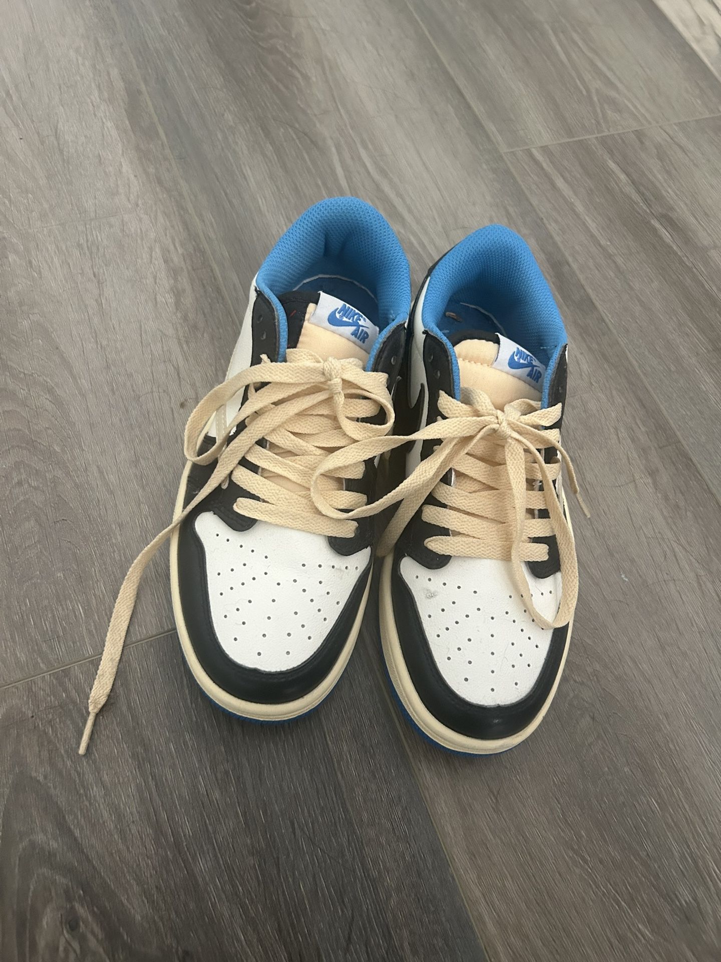 Travis Scott Sneakers