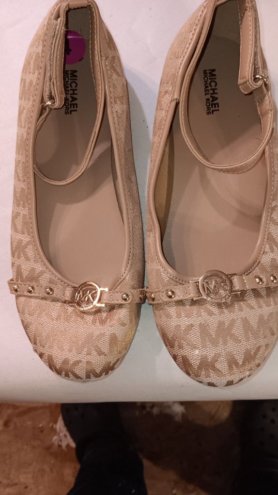 Michael Kors Flats