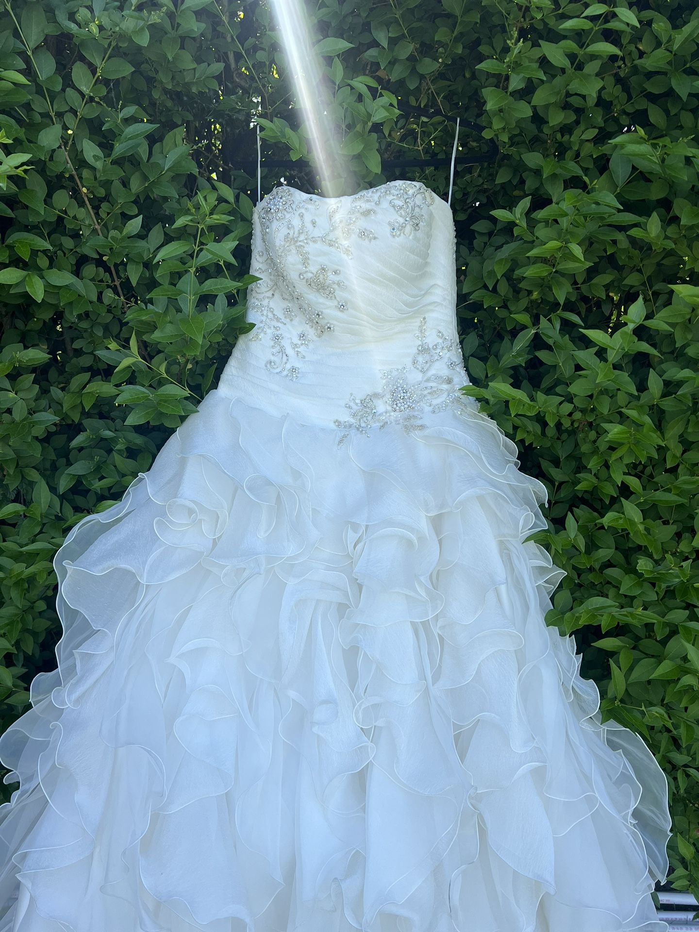 Beautiful WEDDING DRESS 👰🏻♀️