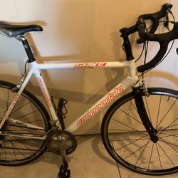 Cannondale 56 Cm Road Bike