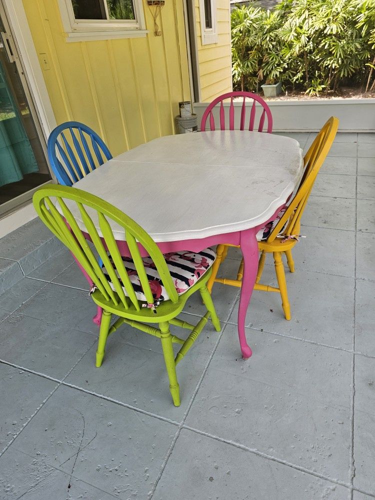 "Shabby Chic" Painted Solid Wood Dining Table & 4 Chairs