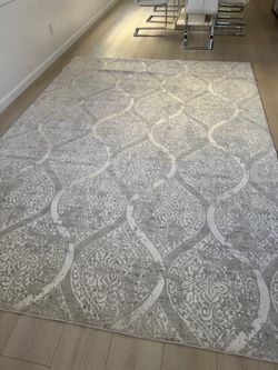 Area rug