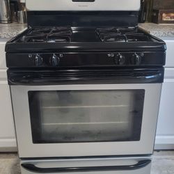 Frigidaire Gas Range