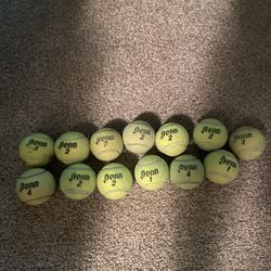 Tennis Balls. 12 Balls 