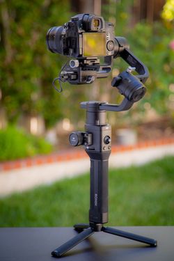 Dji Ronin s Gimbal stabilizer