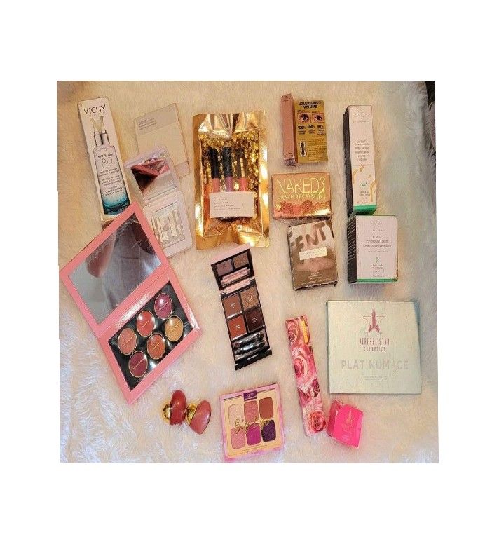 should heavy Vibrant Makeup Palette Collections for Every Look and Celebration