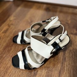 Black N White Heels