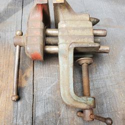 Stanley Defiance Vise No. 1209