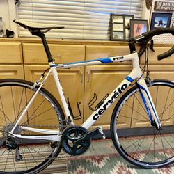 Road Bike - Cervelo R3 56cm