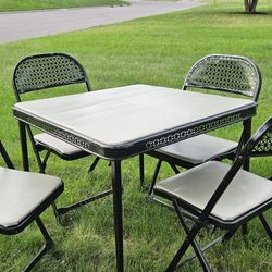 1950s Card / Picnic Table