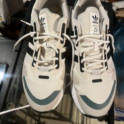 Adidas Men Size 10.5