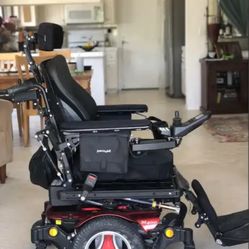 Permobil M400 Power Chair w 8" Seat Lift, Tilt, Recline, Legs -