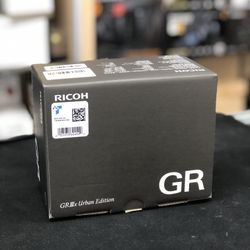 Ricoh GR IIIx Urban Edition