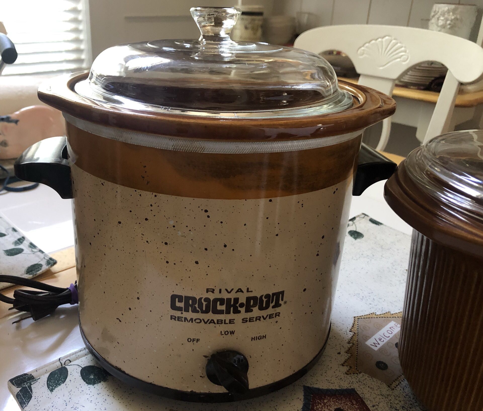 Vintage Rival Emerald Green Crock Pot Slow Cooker for Sale in Plano, TX -  OfferUp