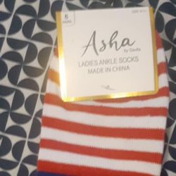 New Women's 5 Pack Patriotic Socks Size 9-11