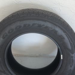 Goodyear Wrangler Tire 70R18