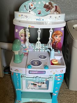 Disney frozen pretend kitchen