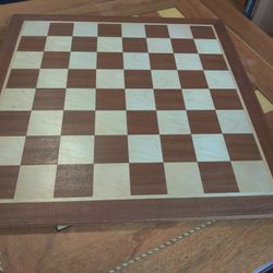 Wooden Chess Board 2 1/8in Square