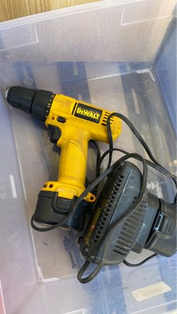 Dewalt 9.6v cordless drill dw926