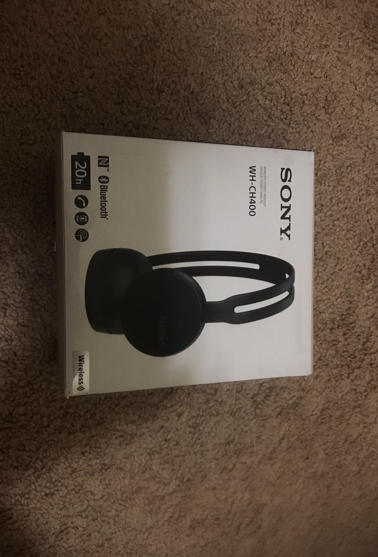 sony headphone brand new