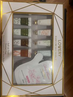 Lovery Hand Cream And Mask Set