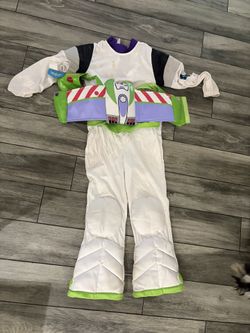 Halloween Costumes Kid Size 9/10