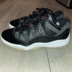 Air Jordan 11 Retro Low 72-10 PS Nike Black Leather 505835-001 Kids Size 2Y