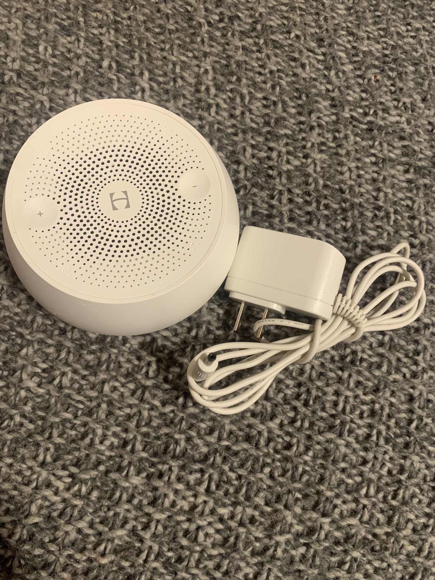 HATCH WHITE NOICE MACHINE