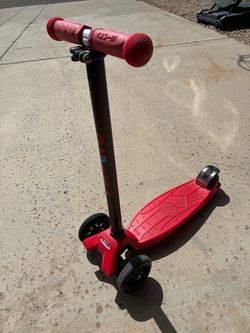 Micro Kickboard Maxi Scooter
