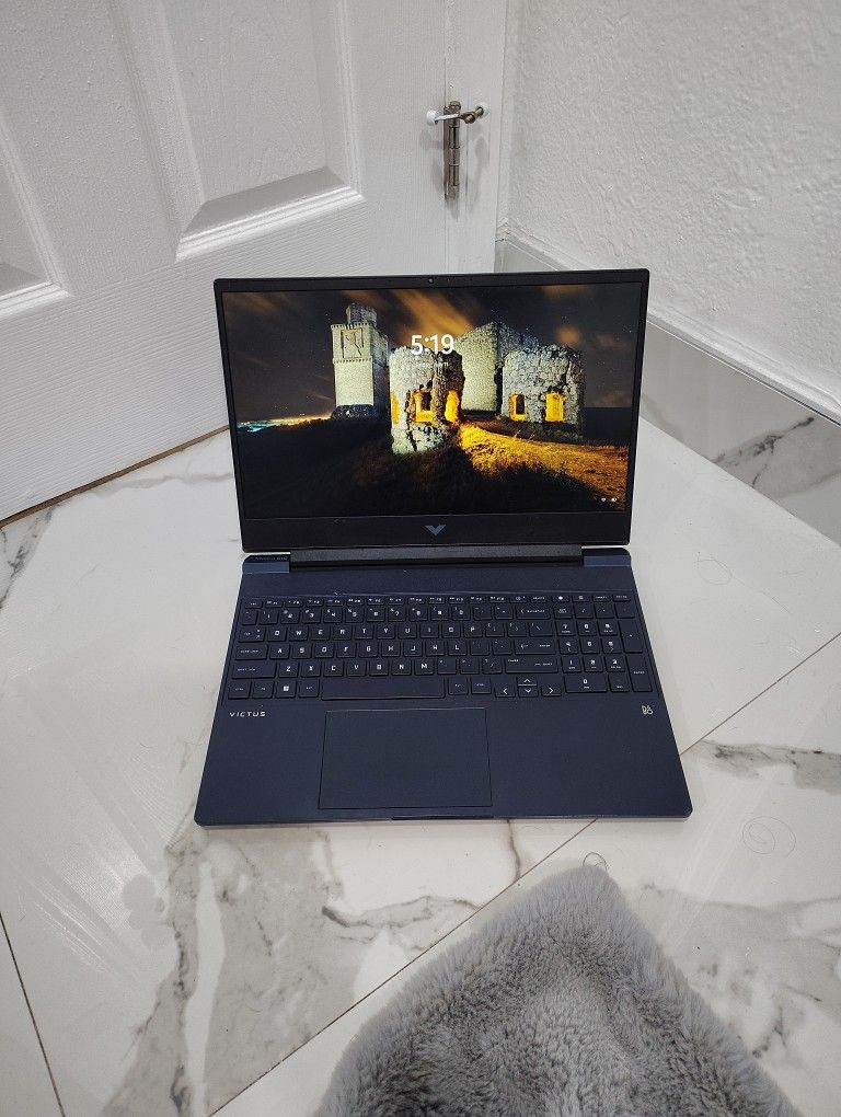 Gaming Laptop 