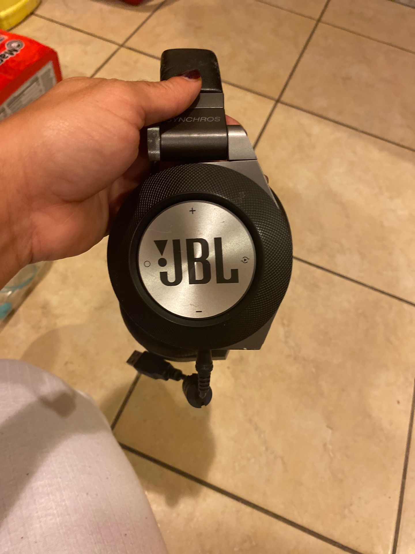 JBL BLUETOOTH WIRELESS HEADSET