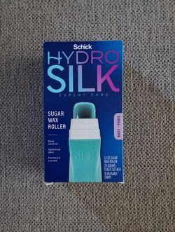 Hydro Silk Wax Roller 