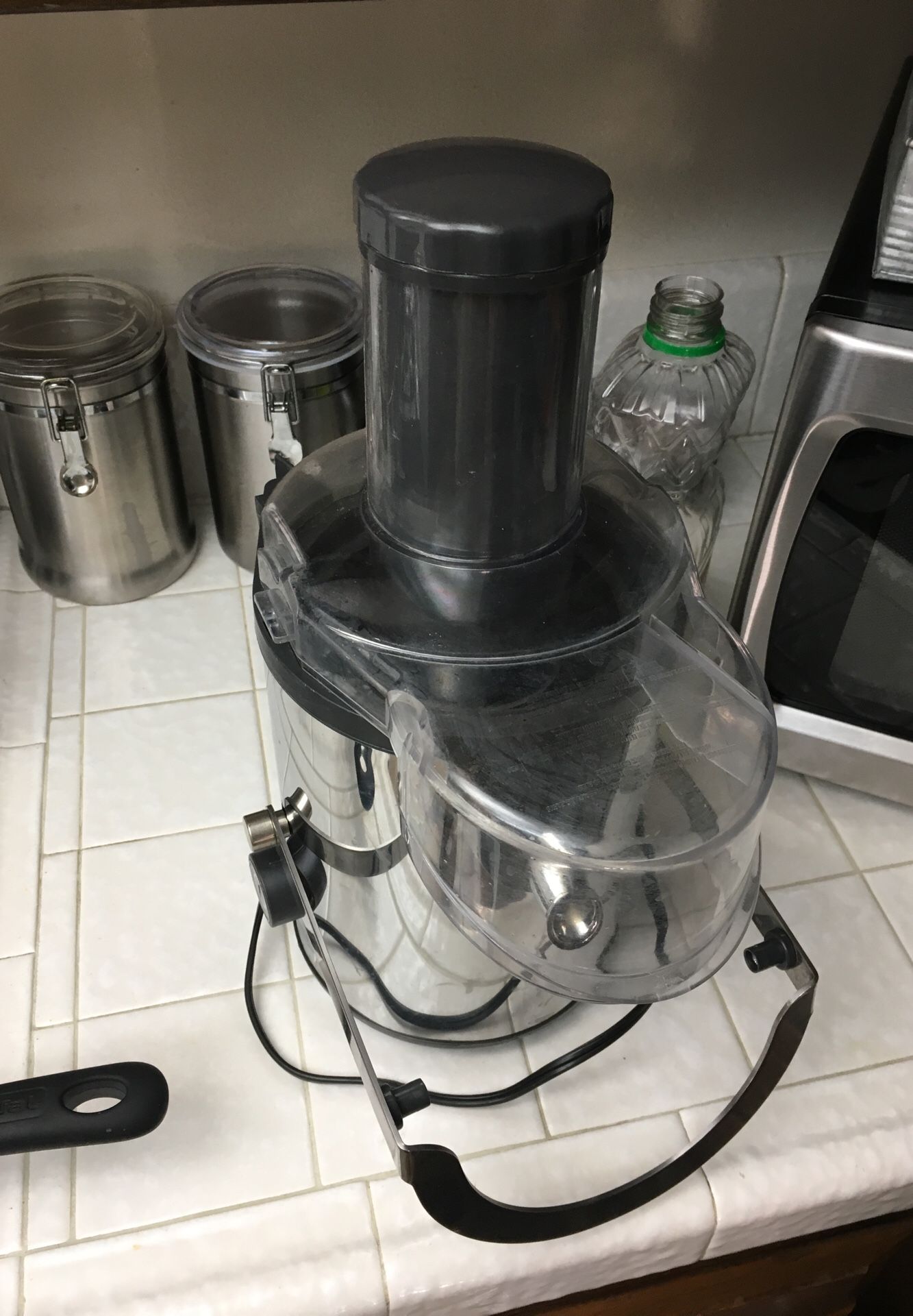 Bella juicer