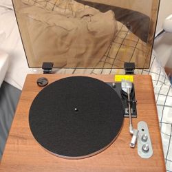 Vinyl Record Player with Bluetooth Input and Output, 3 Speed Turntable Built in Speakers, RCA Output, AUX in, Earphone Jack, Retro Design