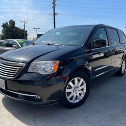 2016 Chrysler Town & Country