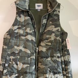 Bonito  chaleco  a buen  precio  a $15