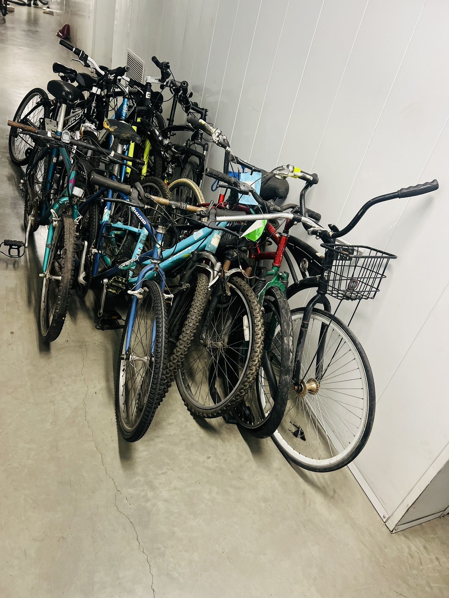 9 Bike Take As Is Mixture Of Bikes Or 70 Dollars Each