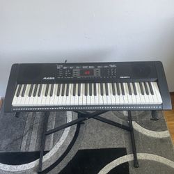 Alesis Melody 61 Piano Keyboard
